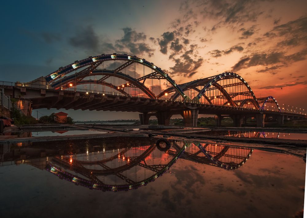 Photograph by Hùng Nguyễn