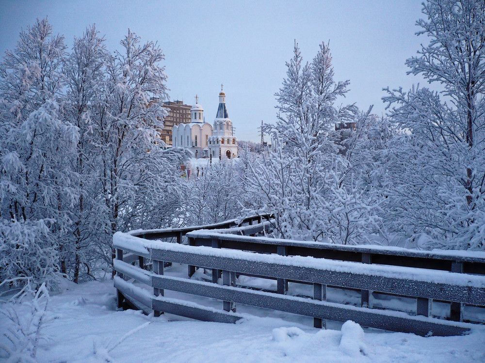 Сказочные мотивы.