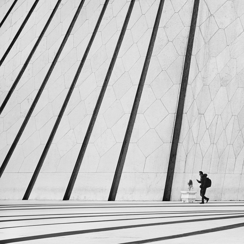 Photograph by Mohammad Dadsetan