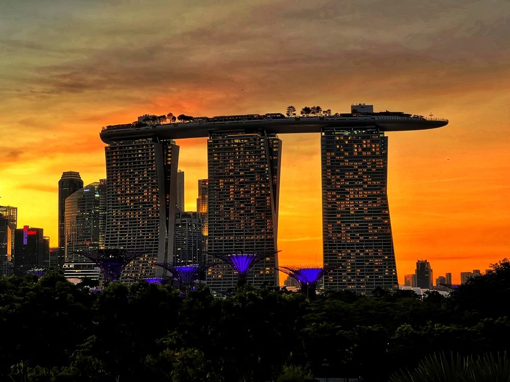 Marina bay sands at sunset