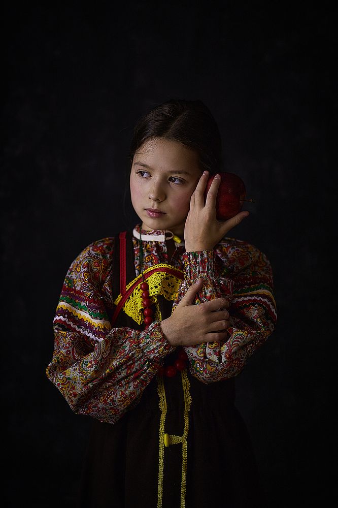 Red Apple- Красное яблочко