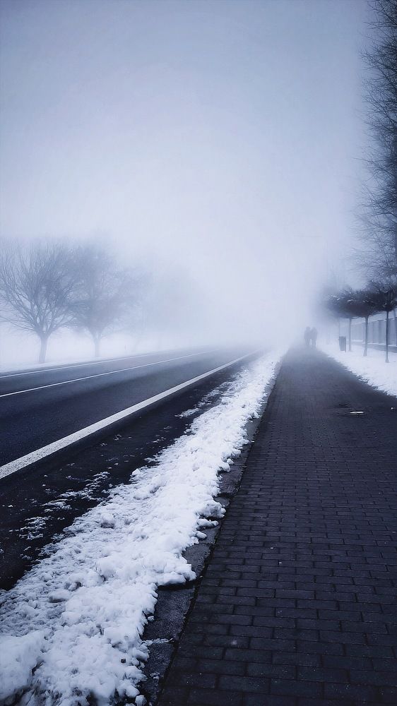 Disappear in the mist