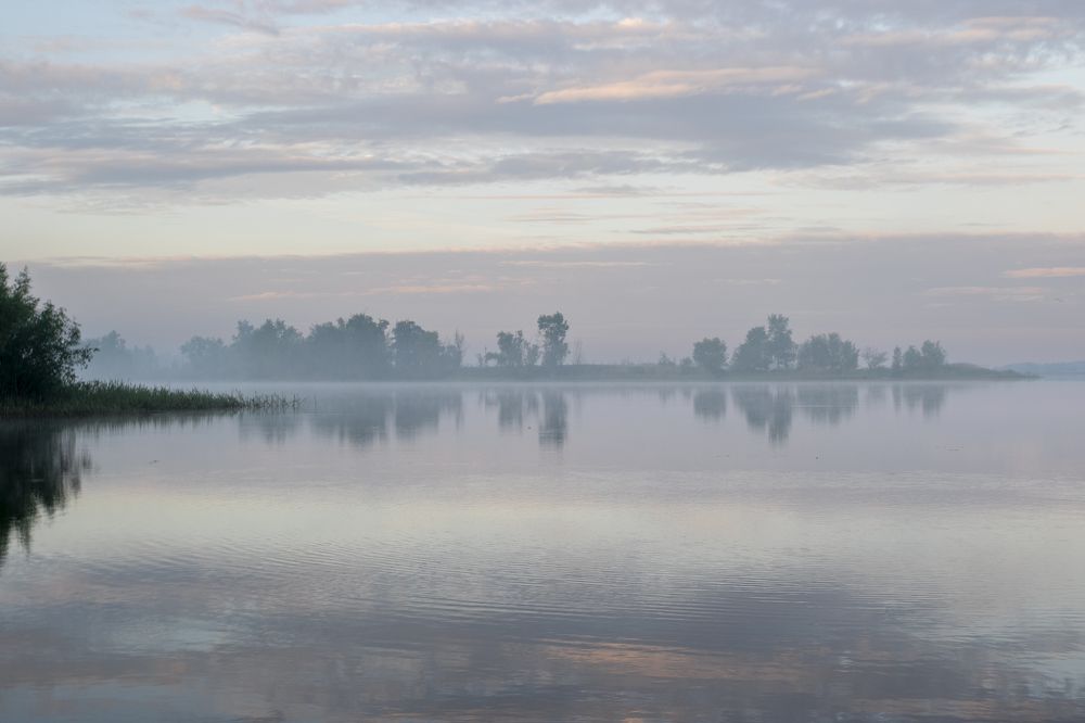 Туманное утро на Волге