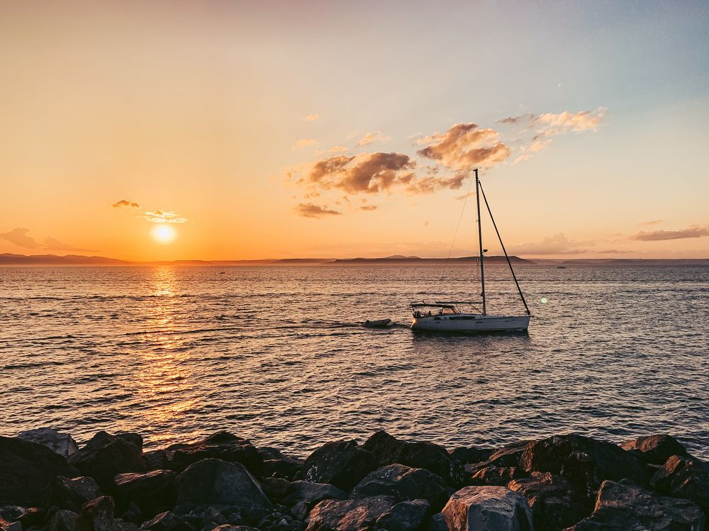 Летний закат Владивостока