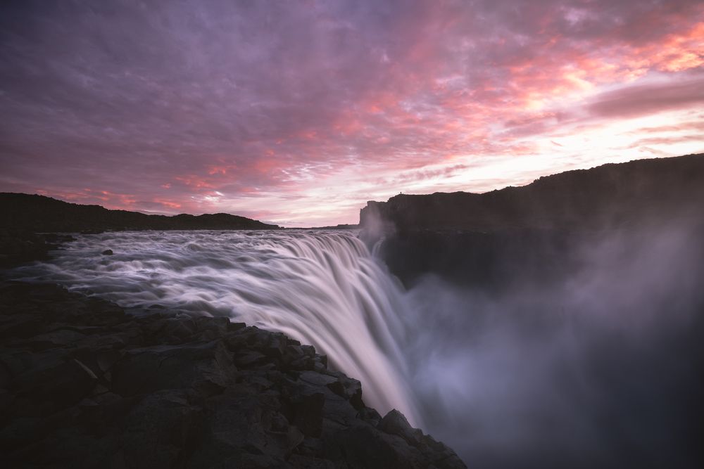 Photograph by Lopes Luis