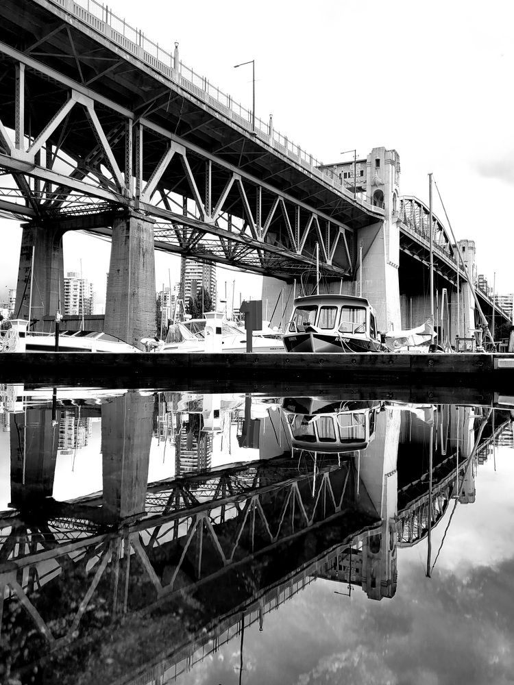 Photograph by Yana Bobrova