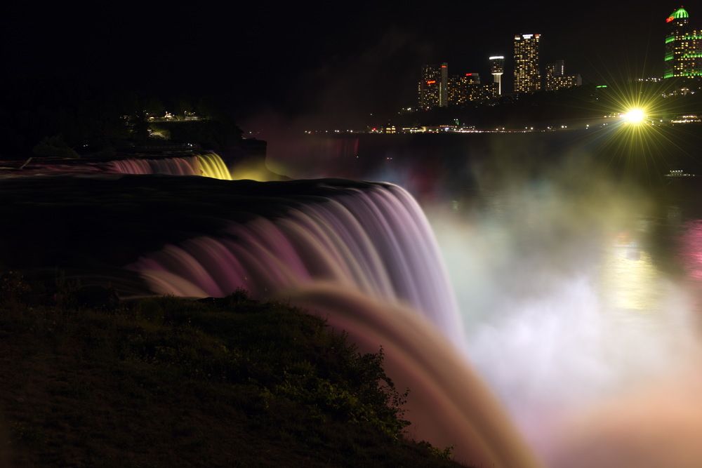 Photograph by Elena Biianu