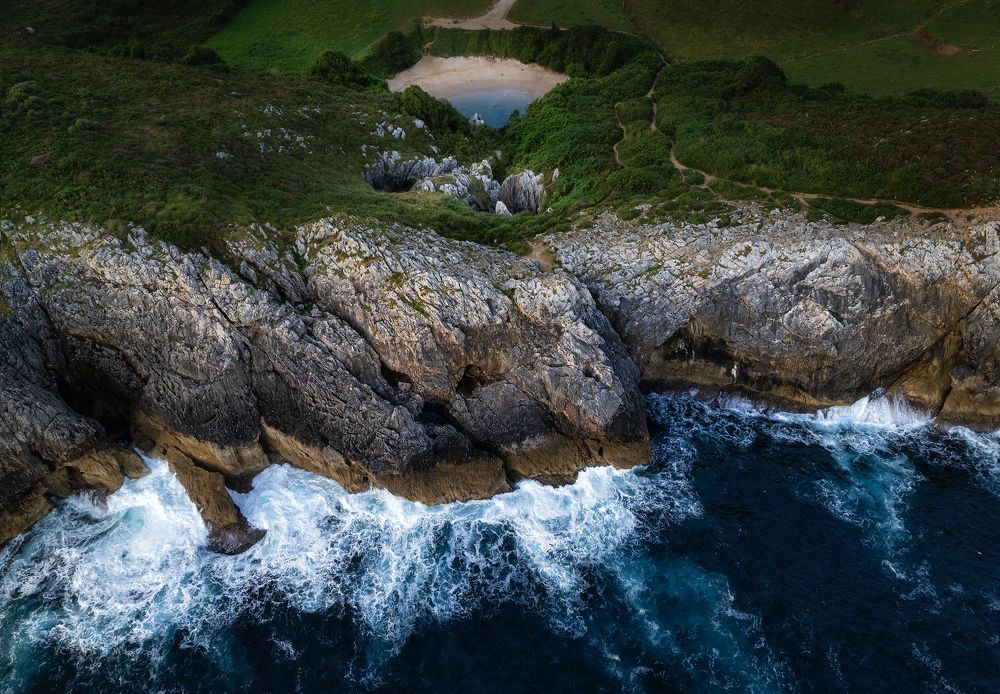 Photograph by Oscar Lata