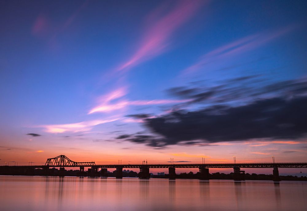 Sunset at Long Bien Bridge - Ha Noi
