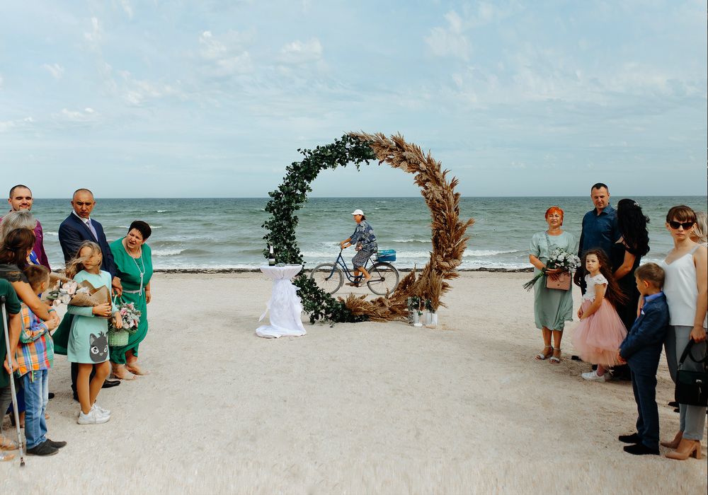 Мимо свадьбы