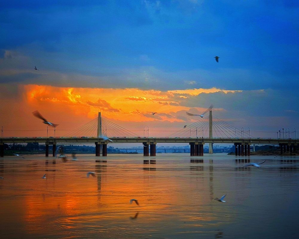 Photograph by Farid Ashtin