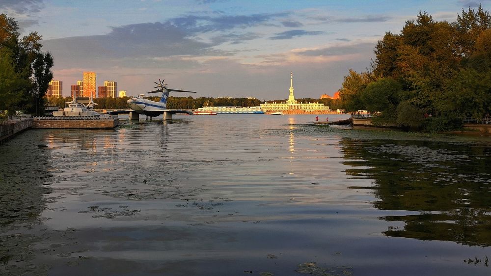 Тихий залив...