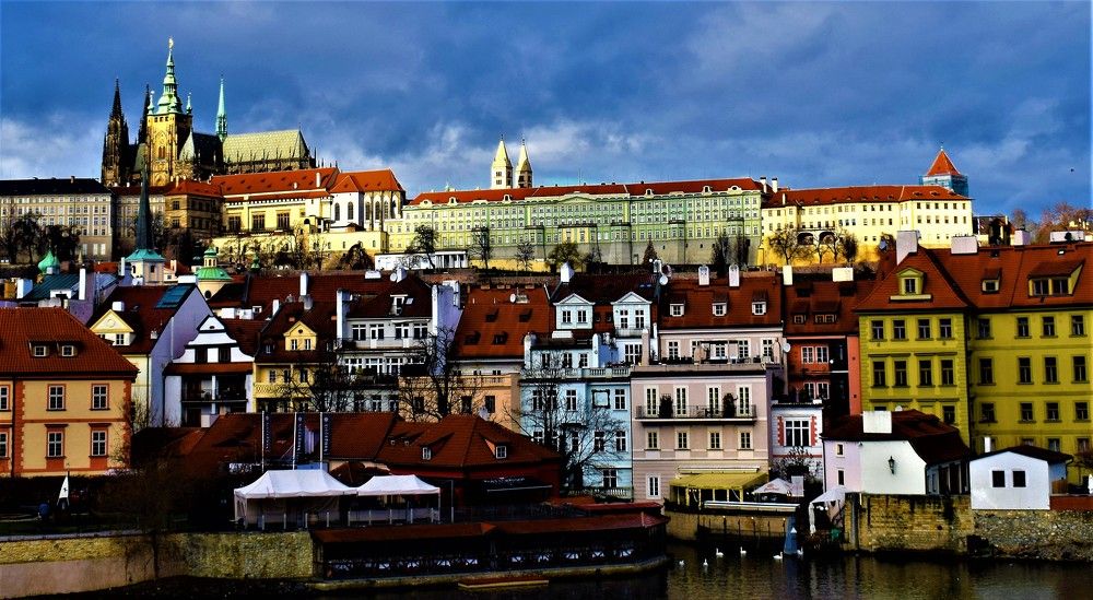 Photograph by Nataliya Wintraecken