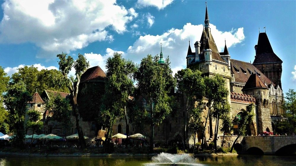 Photograph by Nataliya Wintraecken