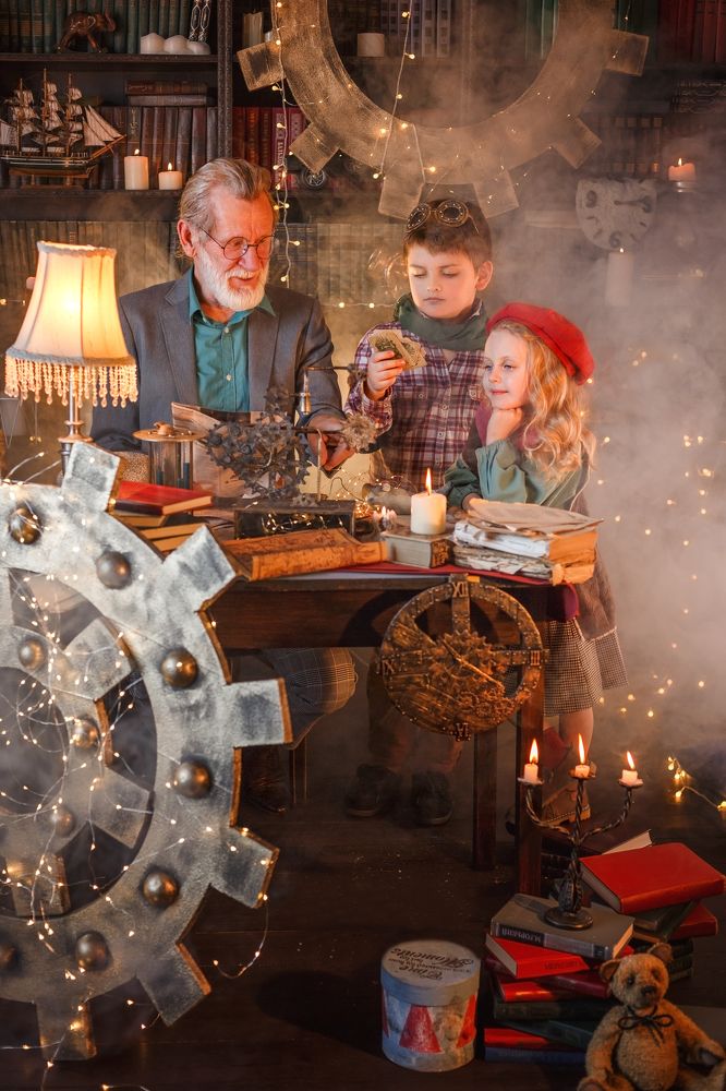 В сказочной мастерской...