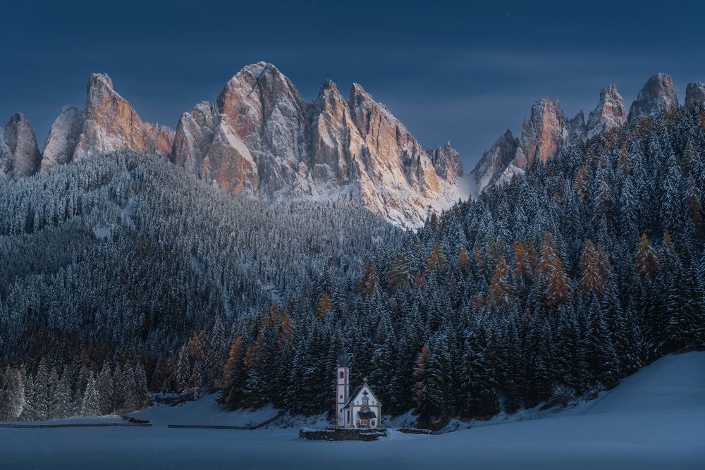 Blue Hour in Funes valley