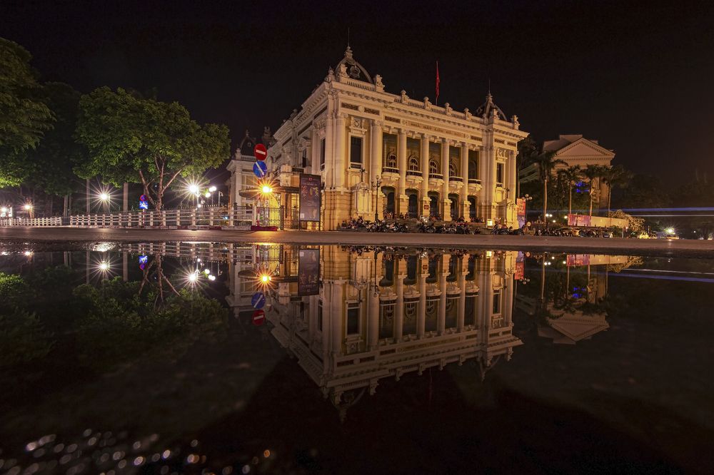 Photograph by Khổng Giang