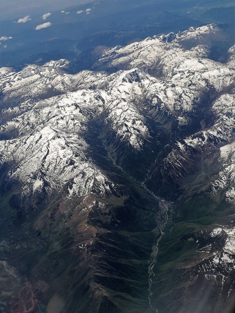 Snow in the mountain (aerial)