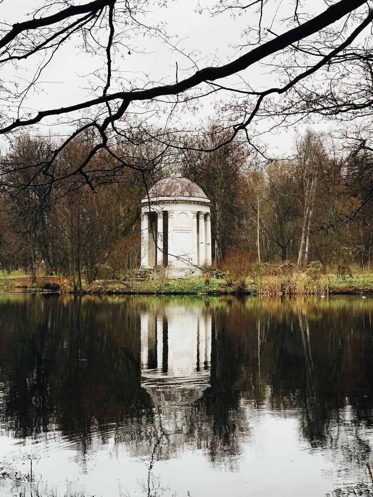 Photograph by Anastasiya Vishnevskaya