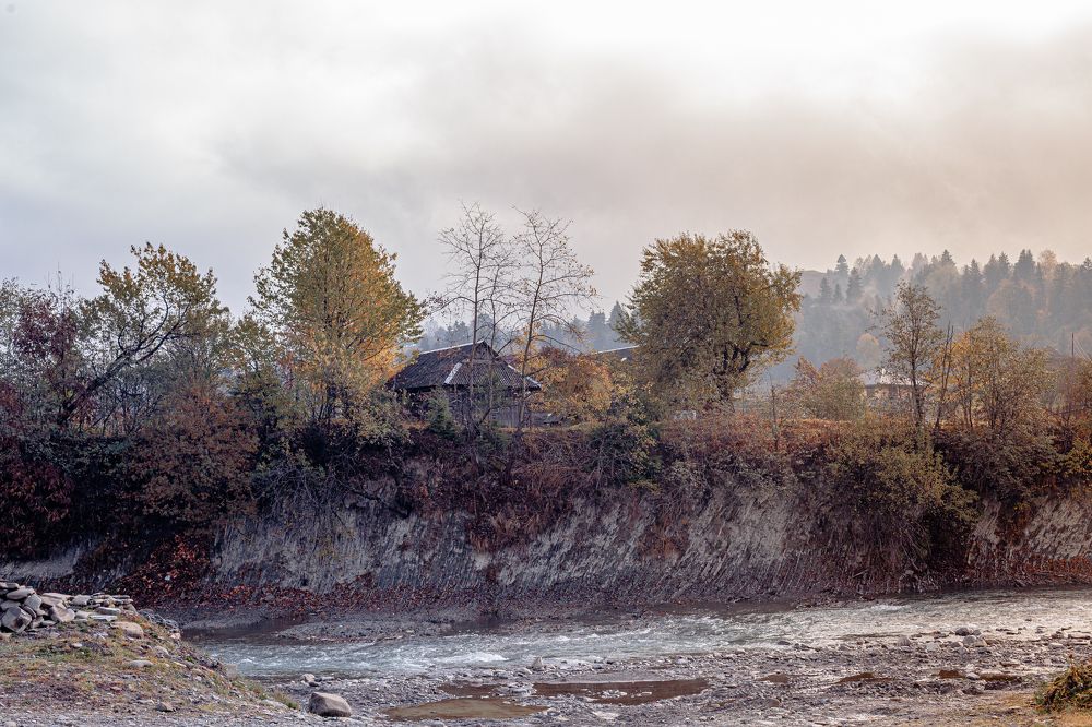 Photograph by Volodymyr Shapiro