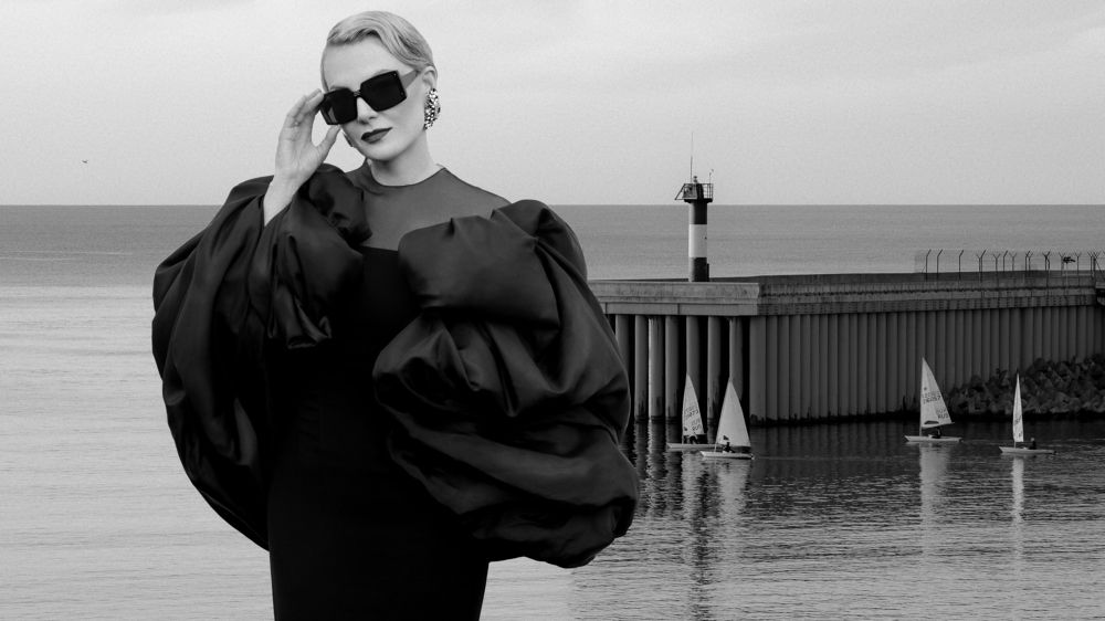 Renata Litvinova | harbor