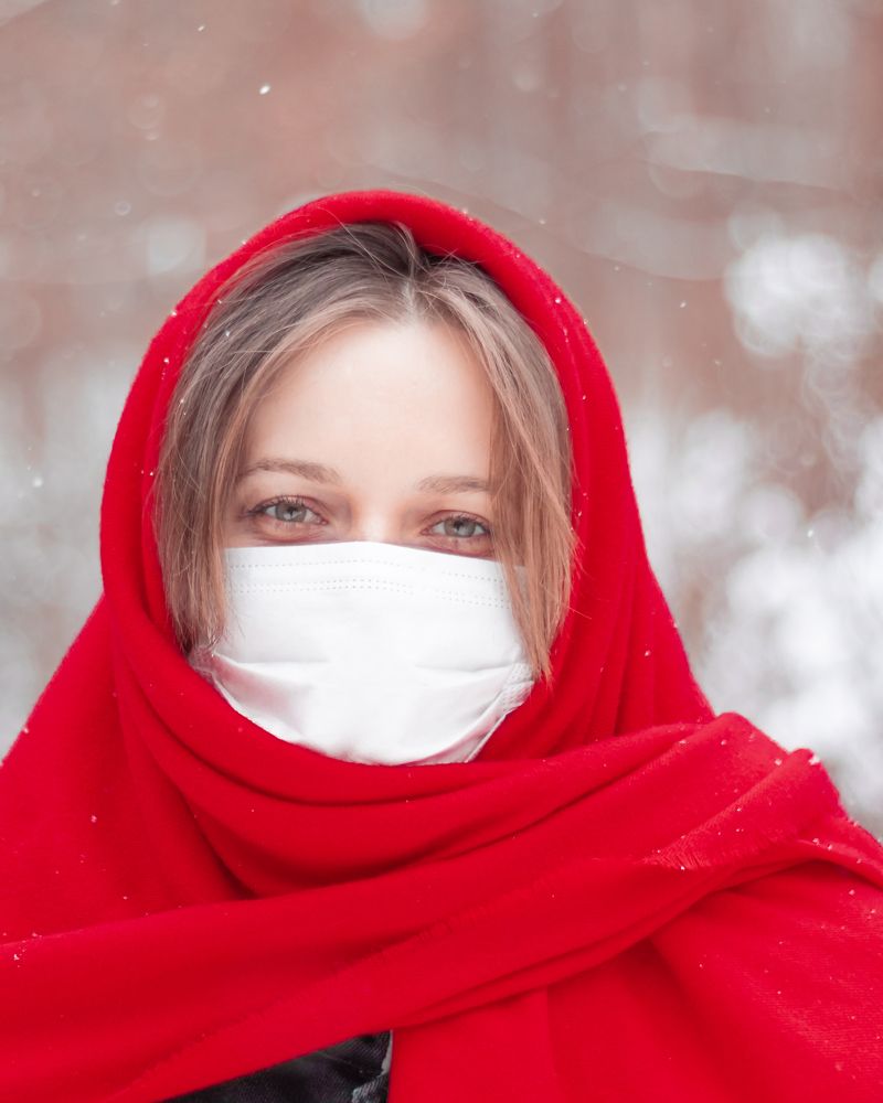 Ukrainian woman in COVID-19 epoch times