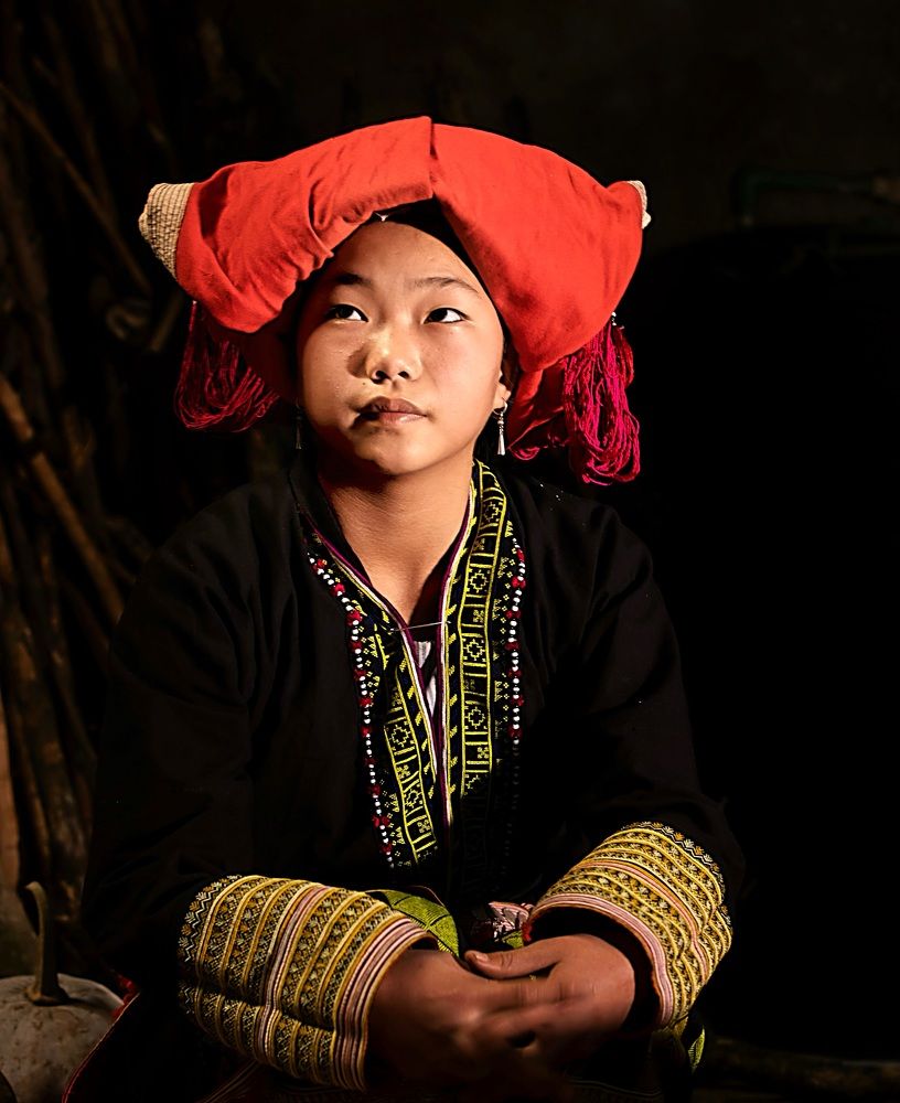 Red Dao ethnic girl