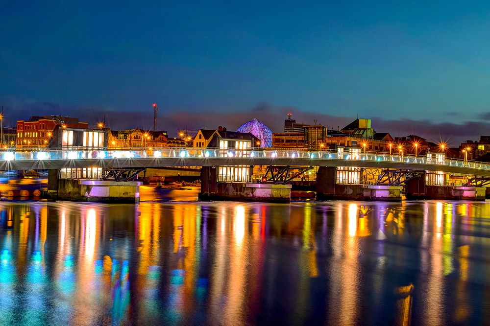 Photograph by DALIA KASPERAVICIENE