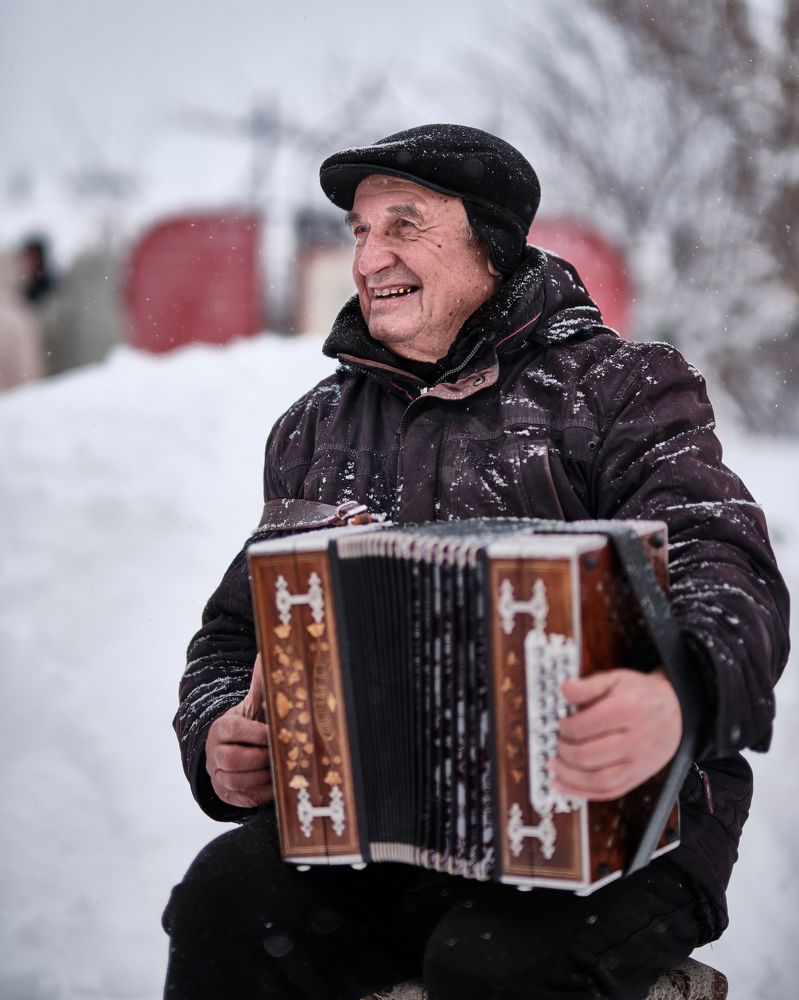 Фотография автора Владимир Эделев