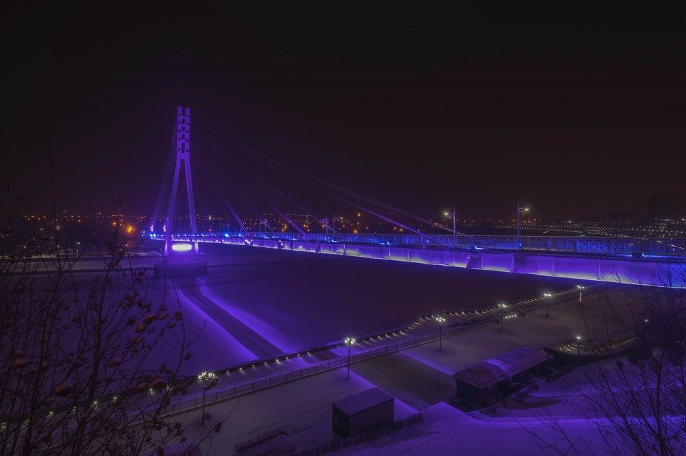 Мост Влюблённых в Тюмени.