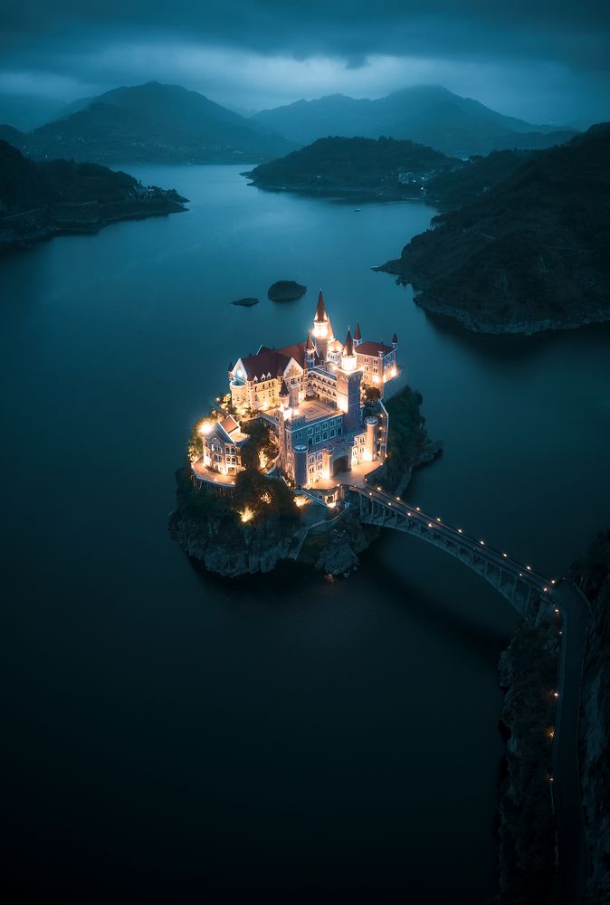 Photograph by Ma yuhan