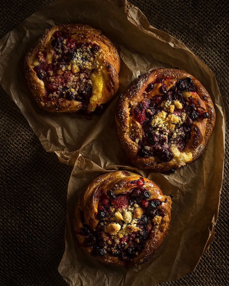 Булочки с ягодами