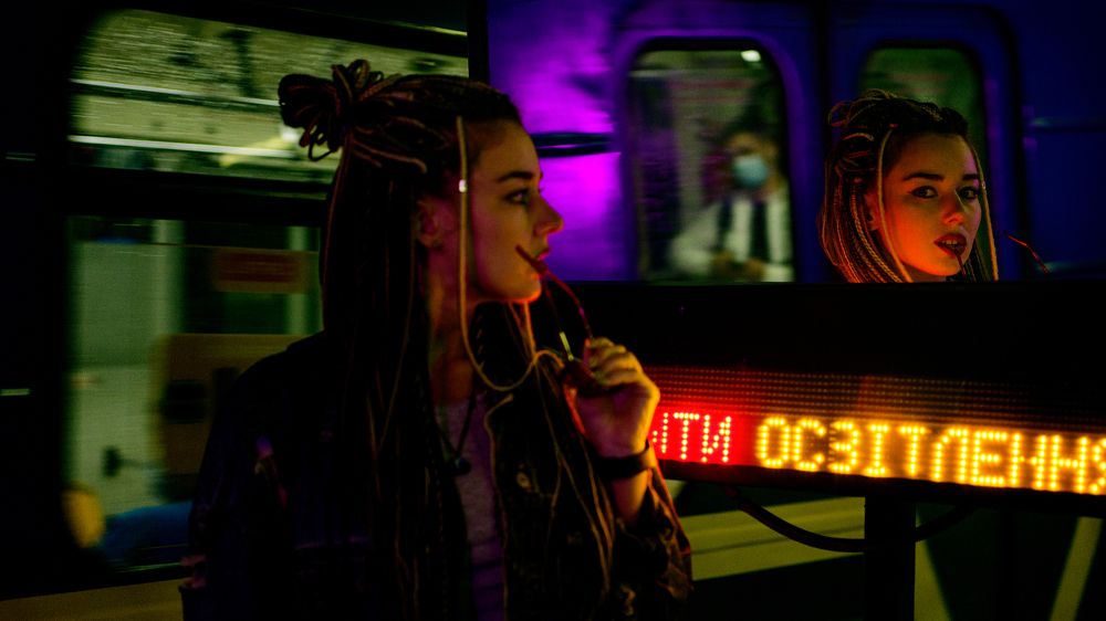 Photograph by Artyom Barkudr