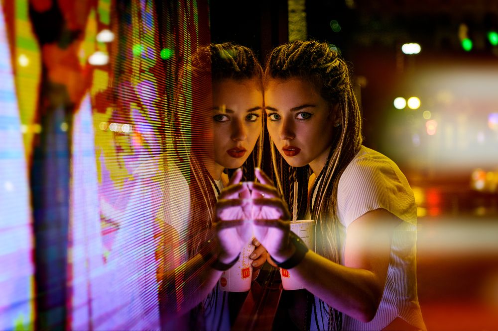 Photograph by Artyom Barkudr