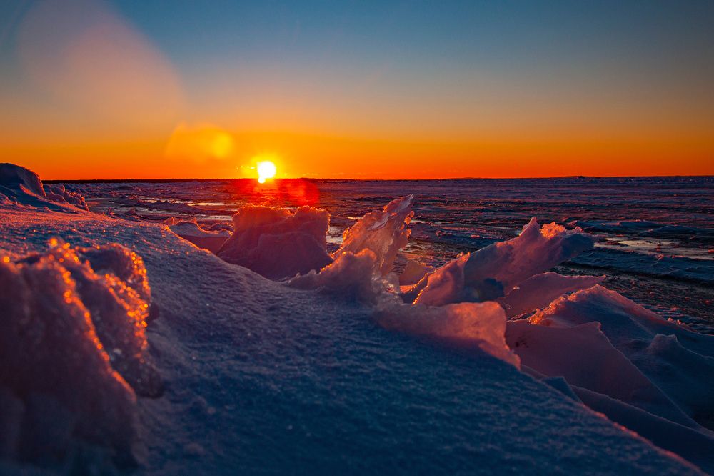 За несколько мгновений до наступления ночи