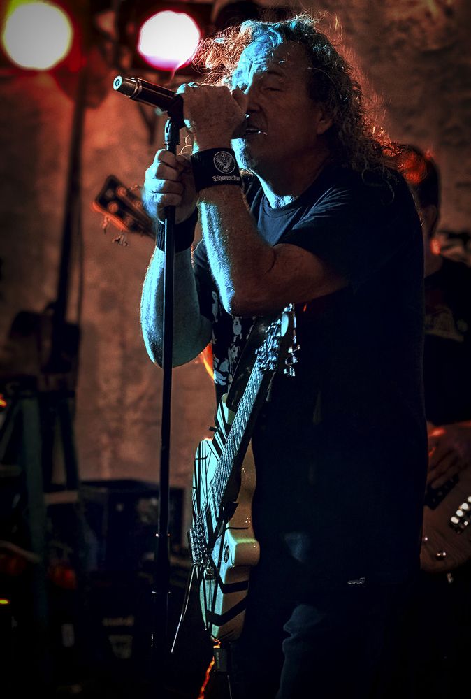 Фотография автора Raymond Asiala