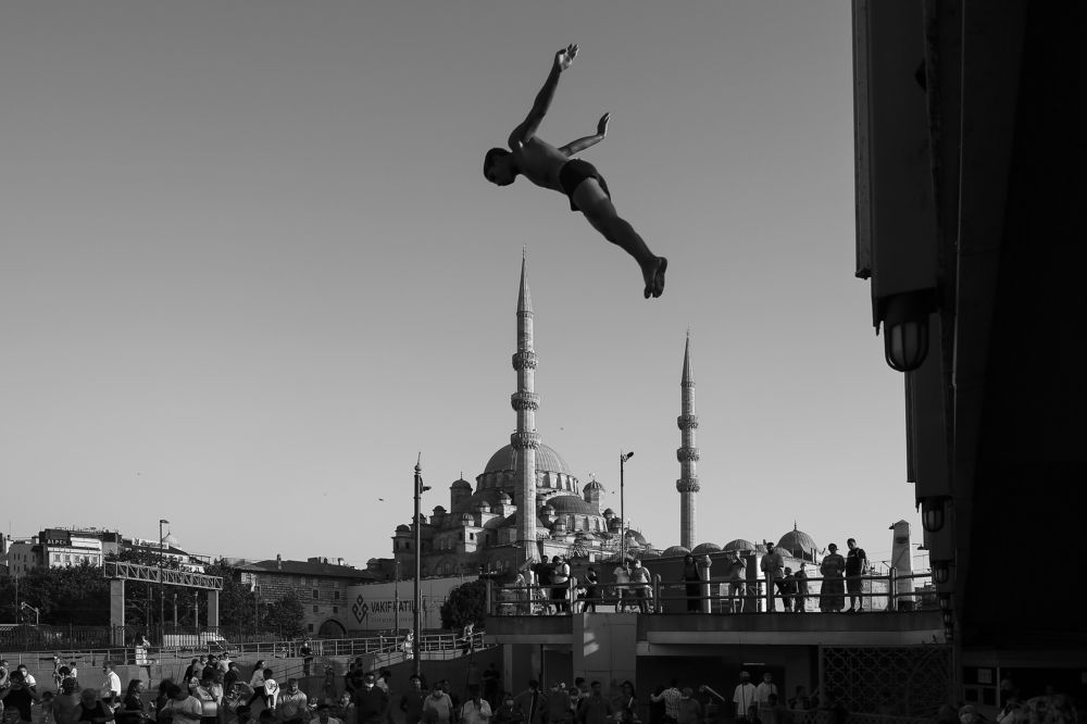 Photograph by Serkan Senturk