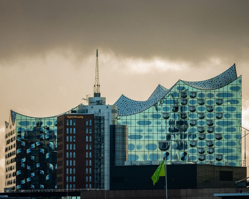 Фотография автора Alexander Dolapchiev