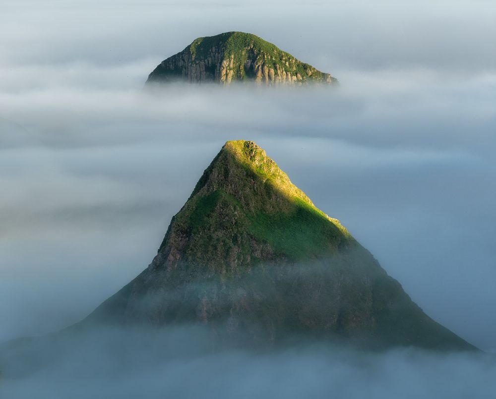 Парящие скалы.