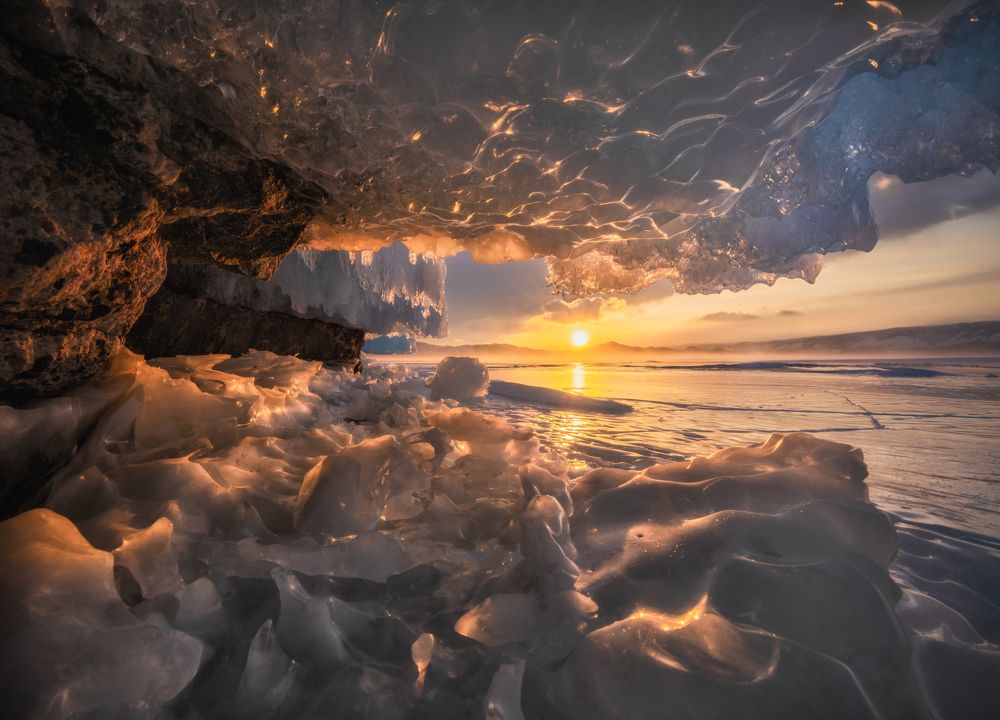 Ледяное царство Байкала.