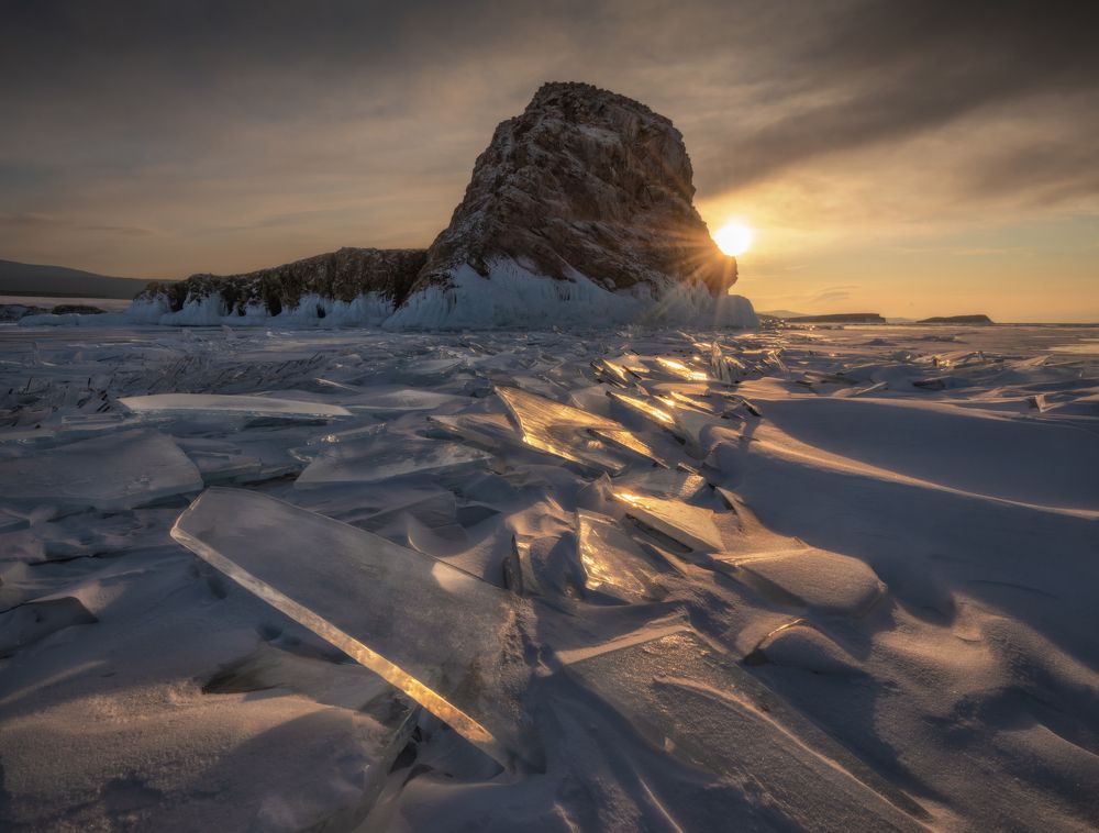 Остров Беленький.