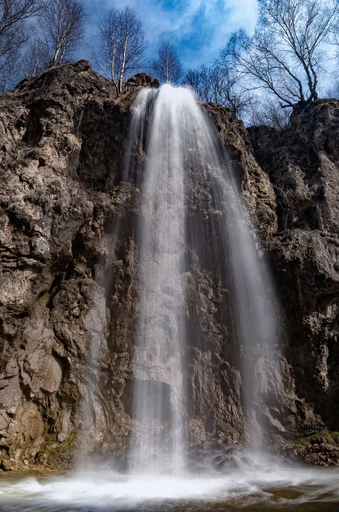Большой медовый водопад