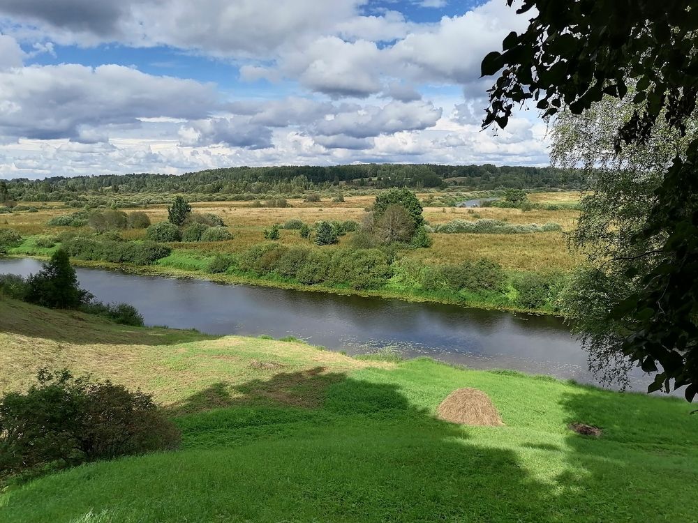 Река Сороть в усадьбе Тригорское