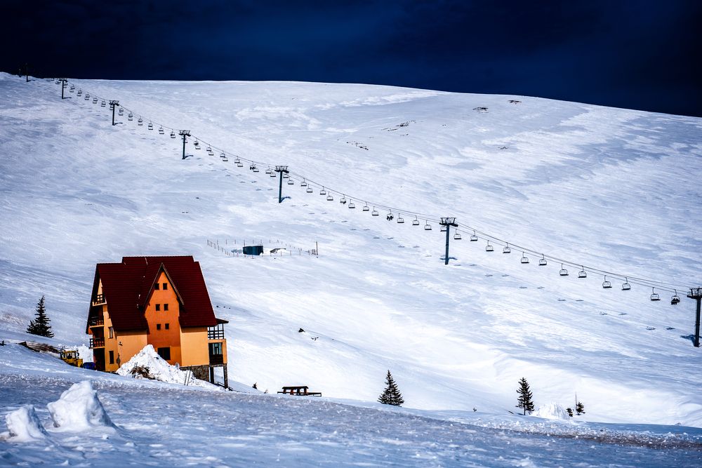 Photograph by Radu Constantinescu