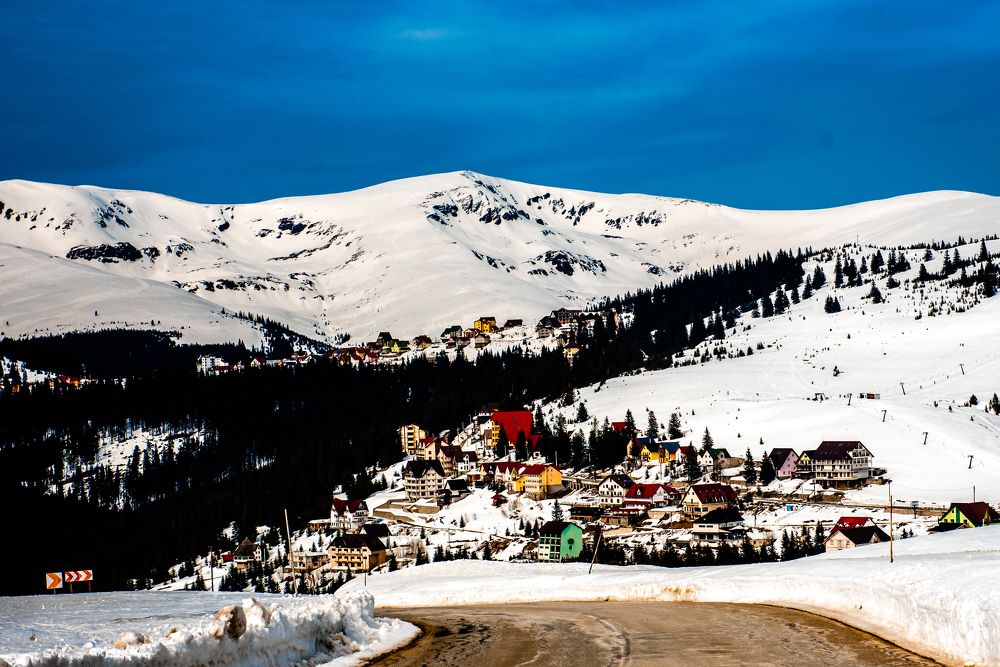 Photograph by Radu Constantinescu