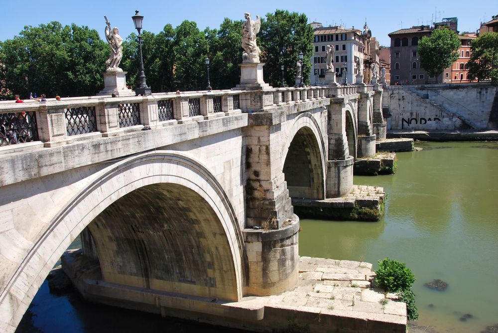 Мост через Тибр