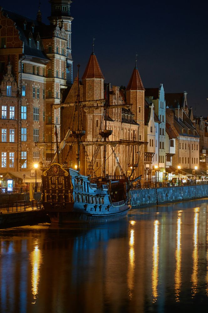 Photograph by Aliaksandr Taraikouski