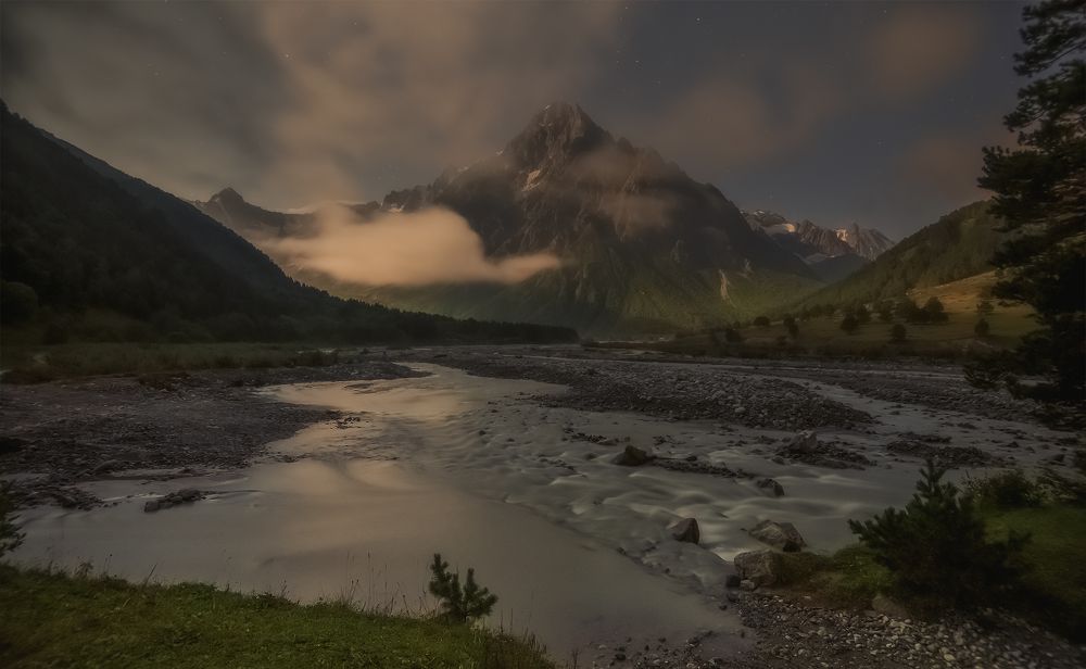 Лунный бархат