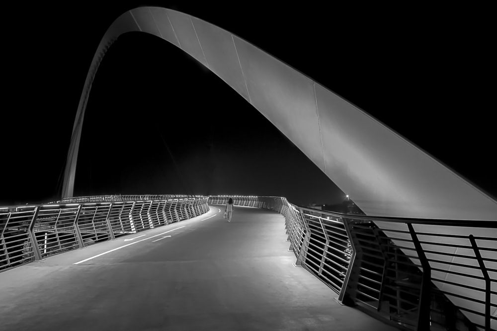 Tolerance bridge Dubai
