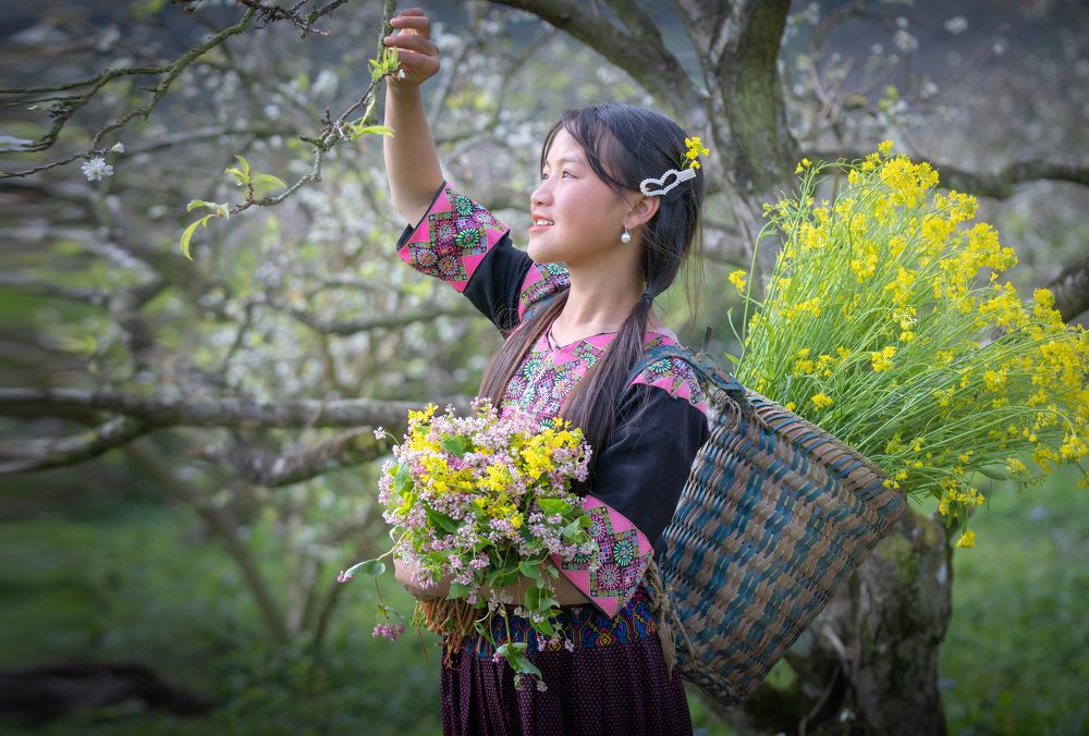 Photograph by DO DUC MINH